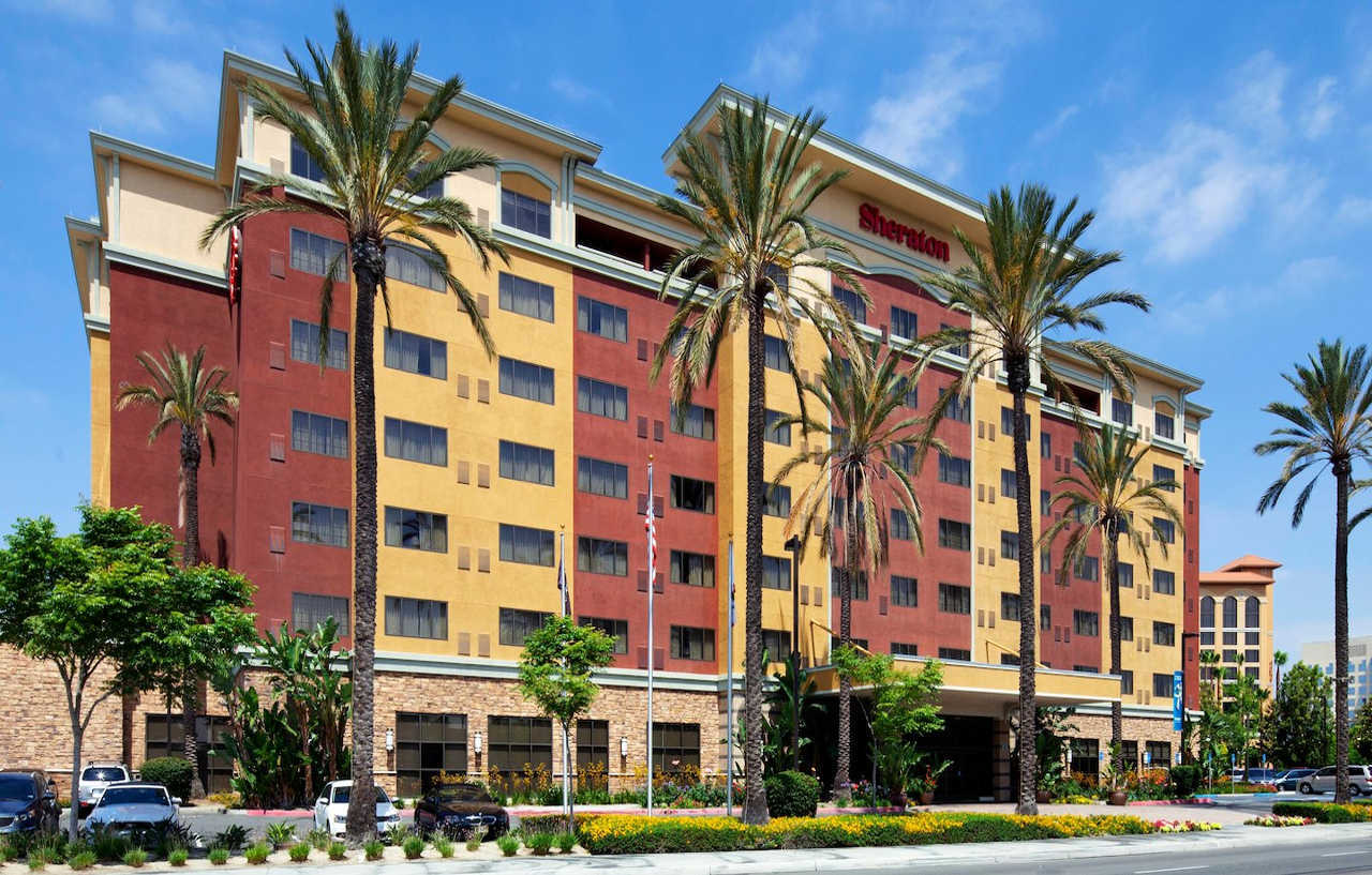 Sheraton Garden Grove-Anaheim South Exterior foto